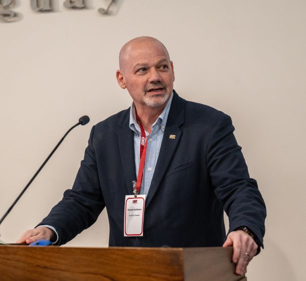 Profesor Luis Silva representante de la Universidad ORT en el Consejo Editorial CBCC